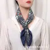 Lenço Quadrado Estampado Novo de 70cm para Meia-Idade e Idosos, Lenço Decorativo Diário para Pescoço, Lenço Quadrado Feminino Confortável com Toque de Algodão