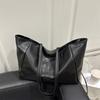 Bolsa Grande com Textura de Couro Macio 2026 Novo Estilo Bolsa Tote com Zíper Retrô Grande Capacidade Bolsa de Mão Casual Bolsa de Ombro Feminina para o Dia a Dia