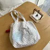 Bolsa de Ombro com Bolinhas Estilo Coreano com Bordado Floral, Fechamento por Cordão, Leve, Casual, Bolsa Tote Versátil de Nylon