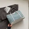 Bolso de Gran Capacidad para Mujer 2025 Verano Nueva Moda Bolso de Hombro Estudiante Universitario Bolso para Clase Bolso Tote para Viajes al Trabajo