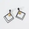 Pendientes de aguja de plata con forma de diamante de estilo frío, elegantes pendientes largos de Corea del Sur con personalidad que combinan con todo, sencillos pendientes grandes de red roja.