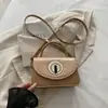 Bolso pequeño de moda para niñas, nuevo modelo 2026, monedero bandolera para mujer, bolsa para labial rojo y audífonos, bolso cuadrado pequeño