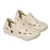 Sapatos de caminhada masculinos respiráveis, vazados, antiderrapantes, sandálias de praia slip-on para casais, adequados para uso ao ar livre