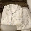 Pijamas de Terciopelo Otoño e Invierno para Mujer Cárdigan de Solapa de Dibujos Animados Manga Larga Conjunto de Ropa para el Hogar Artículo Caliente en Vivo de TikTok Xiaohongshu