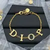 [Atualizado Continuamente] Pulseira de Letras Cd Versão de Luxo Dior/Dior para Mulheres, Réplica Exata, Fotos Reais, Pulseira Nariz de Porco Atacado