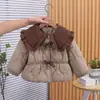 Conjunto de Roupas de Inverno para Meninas 2026 Novo Outono/Inverno Infantil Esportivo Estiloso Menina Bebê Algodão Espessado com Lapela Conjunto de Duas Peças