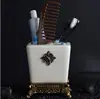 Conjunto de Cinco Peças para Banheiro em Cerâmica Lavatório Conjunto de Higiene Pessoal Diária Estilo Europeu Copo para Enxaguar a Boca Copo para Escovar os Dentes Presente de Casamento Presente