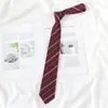 Gravata Uniforme de Solteiro com Listras Vermelhas Homem Preguiçoso-livre Estilo Preppy Feminino jk Estilo Japonês Escola para Meninos Gravata de Formatura Amarrada à Mão
