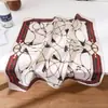 Lenço Quadrado de Alta Qualidade com Padrão Espinha de Peixe para Mulheres, Lenço de Seda Macio e Amigo da Pele, Adequado para Todas as Estações, Lenço de Pescoço e Xale Decorativo Simples e Elegante
