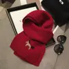 Boa Sorte no Ano do Cavalo, Lenço Vermelho Bordado de Ano Novo para Mulheres, Cachecol de Tricô Quente de Inverno, Macio e Versátil, Xale da Moda Que Realça a Tez