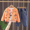 Conjunto de Chaqueta de Dibujos Animados y Jeans para Niños Estilo Primavera y Otoño para Niños Manga Larga Dos Piezas Ropa Casual Elegante para Bebés