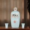 Botella de vino de cerámica de Jingdezhen 1.50kg jarras de vino pequeñas creativas 1.50kg traje de botella de vino blanco 1 botella 2 copas