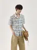 Camisa Cubana de Manga Curta com Recortes para Homens, Estilo Praia de Férias, Sensação Relaxada e Preguiçosa, Camisa Floral Colorida