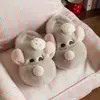 2026 Venta Caliente Casa de Ratón de Peluche Linda y Divertida Zapatillas Esenciales Pies Suaves y Cálidos Sanación Lindas Zapatillas de Interior