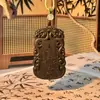 Acessórios de pingente tradicionais feitos à mão da popular marca HeXiang, ornamento para pendurar no carro, amuleto triangular da paz