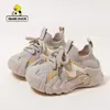 Zapatos deportivos para niños 2026 verano y otoño estilo nuevo para niñas antideslizantes suela blanda transpirables modernos para niños sin cordones flyknit