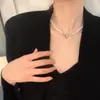 Collar Magnético de Perlas en Forma de Corazón Minimalista, Diseño de Nicho con un Toque Avanzado, Lujo Ligero, Exquisita Cadena para Clavícula de Nuevo Estilo