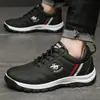 Zapatos de Hombre con Suela Blanda Resistentes al Desgaste, Nuevos Zapatos Blancos Paul Trendy Cubiertos de Cuero, Zapatillas Deportivas de Amortiguación de Aire Estilo Coreano, Zapatos Deportivos con Cordones para Hombre