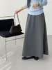 Esa Falda de Aire Plisada es una Elegante Falda Media Gris Estilo Coreano para Mujer, con un Estilo Relajado, Efecto Adelgazante y Falda de Paraguas Elástica en Línea A 8252