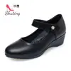 Zapatos de Cierre de una Sola Capa para Mujer, Zapatos Nuevos de Cuero para Mujer, Cuña de Tacón Medio, Suela Suave, Cómodos, Zapatos de Cuero de Boca Baja para Mujer, Zapatos para Mujeres de 40 Años