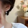 Verão 2026 Novo Estilo Fresco e Versátil Moda Simples Brincos de Flor com Micro Detalhes Estilo Fofo Brincos de Alta Qualidade