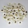 Material de corona hecho a mano DIY simulación mini flor de margarita de tres capas flor de seda adorno caja de flores caja de dulces flor decorativa