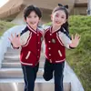 Ropa de Otoño e Invierno para Estudiantes de Primaria y Secundaria Ropa de Jardín de Infancia Ropa para Clases Infantiles Traje de Uniforme Escolar de Otoño e Invierno Ropa para Reuniones Deportivas Conjunto de Tres Piezas