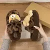 Lindas Zapatillas de Algodón Grueso y Esponjoso Shirley May Oso Rizado para Mujer Otoño Invierno Exteriores Antideslizantes Cálidas de Punta Abierta Algodón