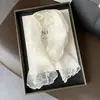 Bufanda Fina y Fresca de Encaje Bordado Retro Elegante para Mujer Estilo Coreano para Primavera y Verano, Bufanda Versátil de Gasa de Color Sólido al por Mayor