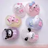 Chinelos Luminous Cartoon Três-Três Sapatos de Cola de Creme DIY Pingente de Mochila Escolar Capa de Celular Joias Magnéticas Acessórios de Resina