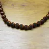Cuentas de Madera de Azufaifo Rayada por Rayos Naturales, 108 Cuentas, Cuentas de Oración Budistas, para Sostener en la Mano para Hombres y Mujeres, Hecho a Mano con Luz Dorada