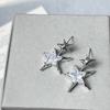 Pendientes de circonita de estrella de cinco puntas con pliegues irregulares de estilo frío, ligeros, de lujo, personalizados, de nicho, de alta gama, para mujer