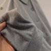 Una Chaqueta Versátil 2023 Nuevo Estilo Otoño Color Puro Simple Cuello en V Botonadura Sencilla Cárdigan de Manga Larga para Mujer