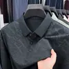Bestseller de transmisión en vivo: nueva camiseta de manga larga para primavera/otoño para hombre, un polo estampado versátil y moderno con cuello, perfecto para hombres de mediana edad