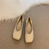 Mocasines de Punta Cuadrada 2026 Zapatos de Abuela Planos para Mujer Otoño Invierno Piel Suave Hada Retro Moda Boca Baja Zapatos de Una Sola Pieza Estilo Nuevo