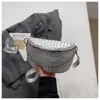 Verão 2026 Novo Estilo Simples Retrô Padrão Trançado Alto Valor Estilo Coreano Fashionável Bolsa Transversal Peitoral Bolsa de Cintura para Mulheres