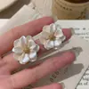 Brincos de Camélia Retrô Franceses, Brincos Elegantes Estilo Fada, Novo Estilo 2026, Brincos de Moda Versáteis de Alta Qualidade Atacado