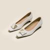 Zapatos de tacón alto Yuanlitong 2025 cómodos para los pies, Zapatos casuales para mujer para uso en exteriores, Zapatos de moda de alta gama con punta cuadrada transpirables, Zapatos de cuero suave para mujer