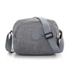 Directo de fábrica nuevo bolso de hombro para hombre bandolera casual mochila pequeña para hombre soporte para exteriores entrega en una sola pieza