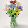 Zibo Glassware Buquê de Flores Pequenas Puro Feito à Mão com Flores de Vidro Importadas, Vaso Pequeno de Luxo Leve, Presente de Flores Pequenas Artificiais