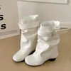 Botas estilo Martin de tacón grueso de moda para mujer, nueva colección de otoño 2026, con estilo de pierna de pantalón, diseño plisado y longitud hasta media pantorrilla o tobillo