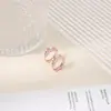 Brincos de Zircônia Modernos e Minimalistas para Mulheres, Argolas Redondas Microcravejadas, Estilo Cool, Argolas Elegantes, Presilhas de Orelha com Textura de Prata Pura