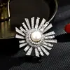 Broche de Girassol com Pérola Estiloso e Exquisito Estilo Xiaoxiangfeng Broche de Lapela da Moda Acessórios Broche de Lapela com Diamante Joias