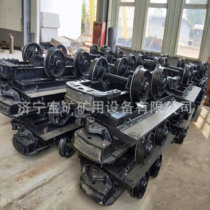 矿用平板车