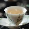 Set de Taza de Té y Posavasos de Porcelana Blanca de Alta Gama Pintado a Mano con Orquídeas Taza Juego de Té Kung Fu Taza de Té y Posavasos de Porcelana Pintada a Mano en Pastel