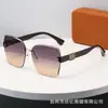 Óculos de Sol Femininos 2025 Novo Sem Aro Luxo Leve High-end Europeus e Americanos Populares na Internet Moda Óculos de Sol Anti-ultravioleta