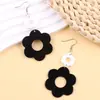 Brincos Longos Frescos de Novo Estilo Cor Contrastante Fluorescente Flor Vazada Brincos de Acrílico Brincos da Moda Brincos para Mulheres