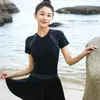 Maiô Color Block Verão 2026 com Zíper, Maiô Peça Única Slim-Fit para Piscina, Maiô Patchwork Colorido com Proteção Solar para Fontes Termais para Mulheres