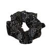 Liga para el cabello de tela artística vintage en blanco y negro con un tacto de alta gama, elegante scrunchie estampado, elegante liga para el cabello de moño con flor