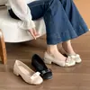 Sapatos Mary Jane cetim novo estilo sola grossa salto pequeno estilo Chanel saia laço sapatos de salto alto femininos leves com outono francês 2026
